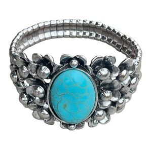 Turquoise Cabochon Stretch Bracelet